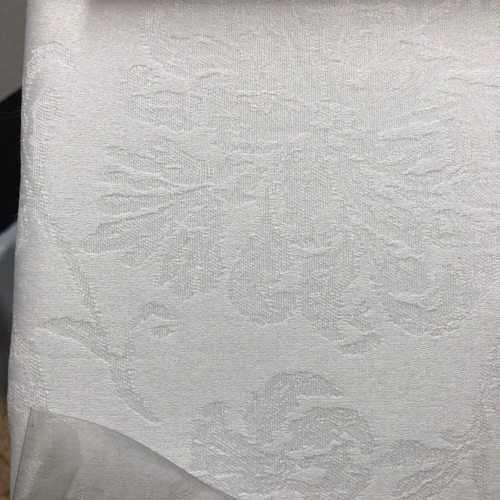 TABLECLOTH‎ HOLIDAY MEDLEY FOR CASUAL OR FORMAL DINING 60 X 84 NWT